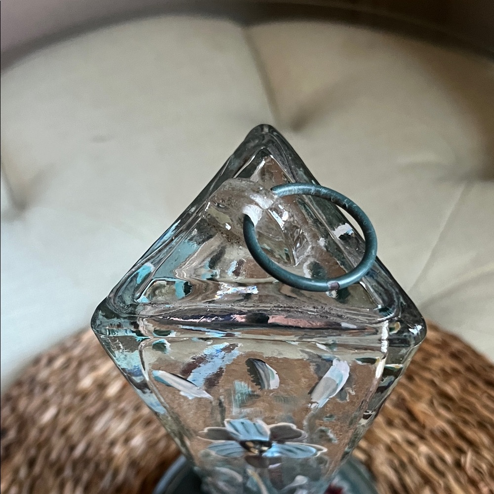 Vintage Hummingbird Feeder Hand-Blown and Hand-Painted Glass Vesal Metal base - Picture 4 of 9